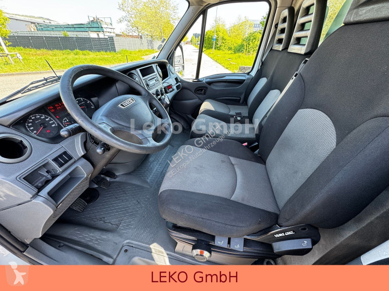عربة نفعية Iveco 35C13 Mit Carrier Xr 350