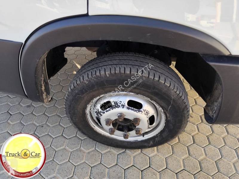 Furgoneta Iveco
