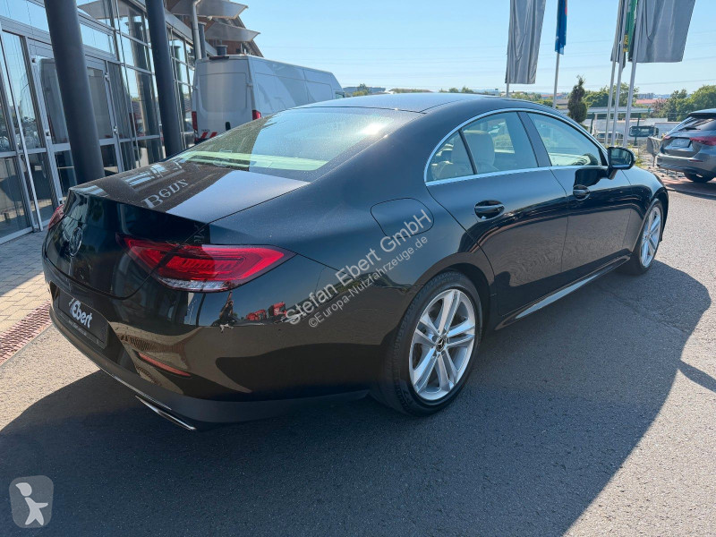 Samochód dostawczy Mercedes 450...