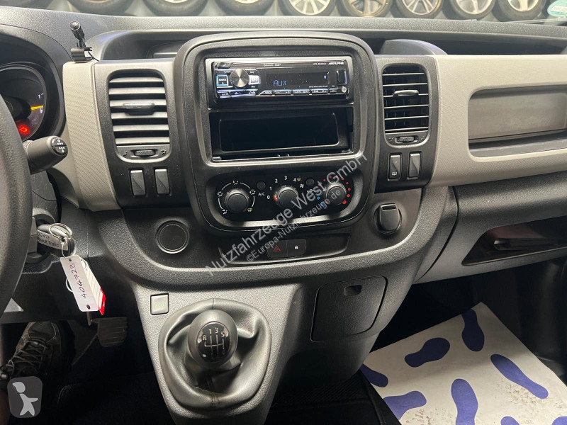 عربة نفعية Renault Kasten L1-H1...