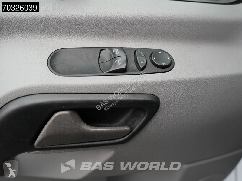 Bedrijfswagen Mercedes 311 CDI L2H2 Airco...