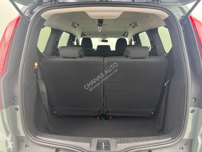 Véhicule utilitaire Dacia 1.0 TCe 110 Extreme...
