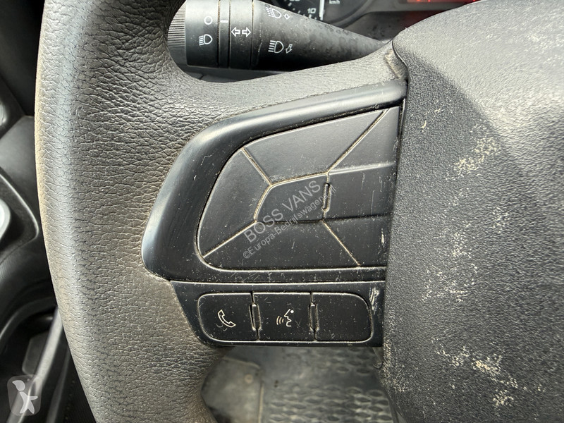 Samochód dostawczy Iveco 35C16 3.0 Dubbele...