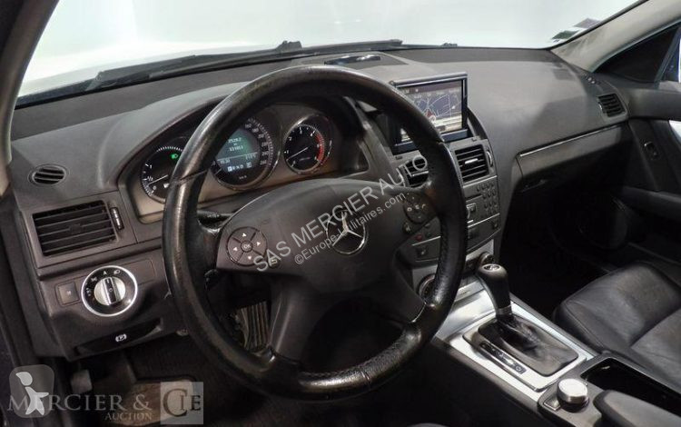 Furgoneta Mercedes