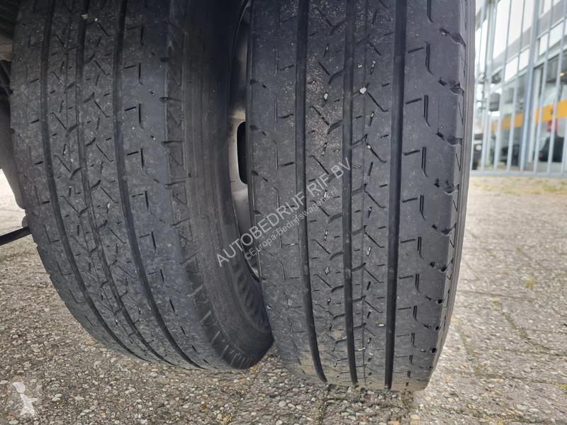 Samochód dostawczy Iveco 35C16 3.0D Koffer/...