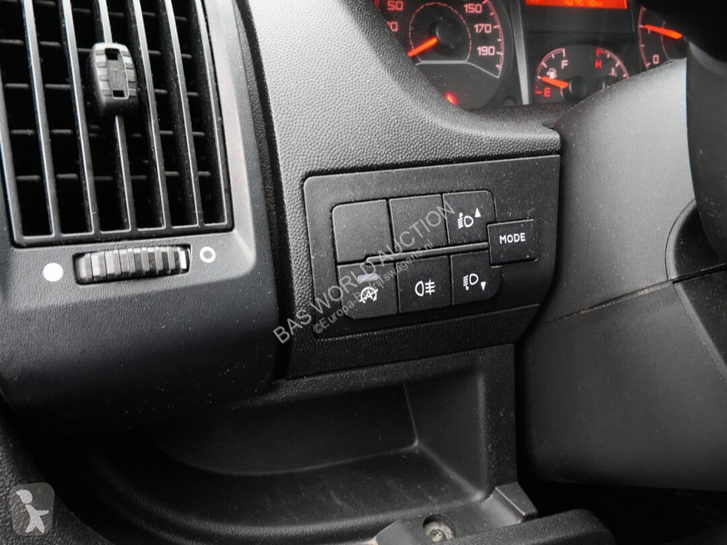 Bedrijfswagen Peugeot 140PK