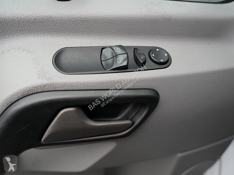 Haszongépjármű Mercedes 313 CDI