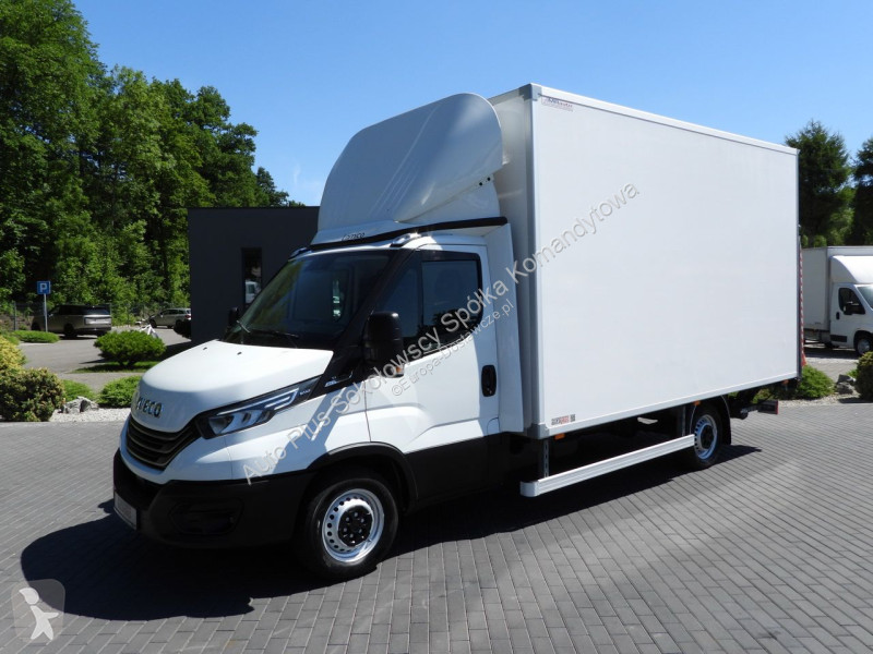 Furgoneta Iveco 35S18 DAILY
