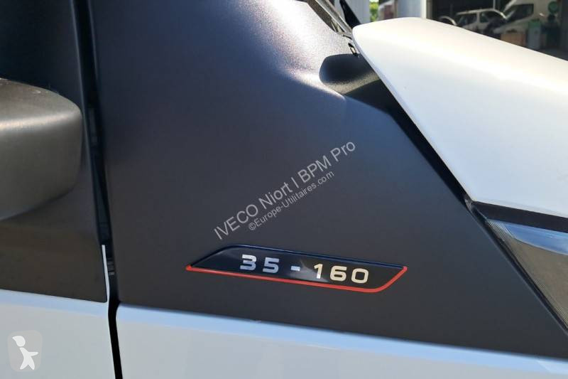 Furgoneta Iveco