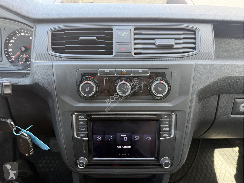 Furgoneta Volkswagen 37kWh 113PK L2H1...