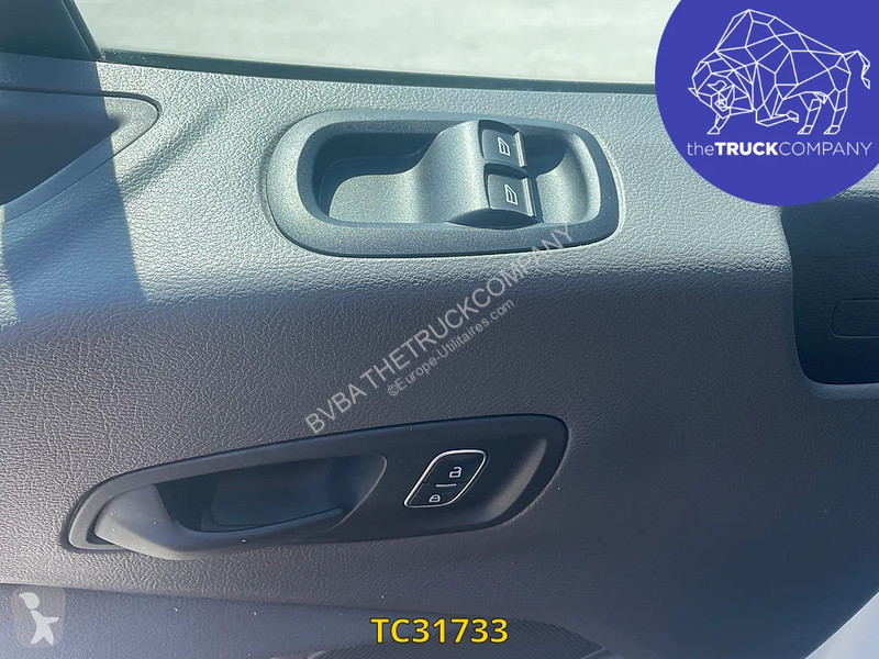 Samochód dostawczy Ford 2.0 TDCI KIPPER