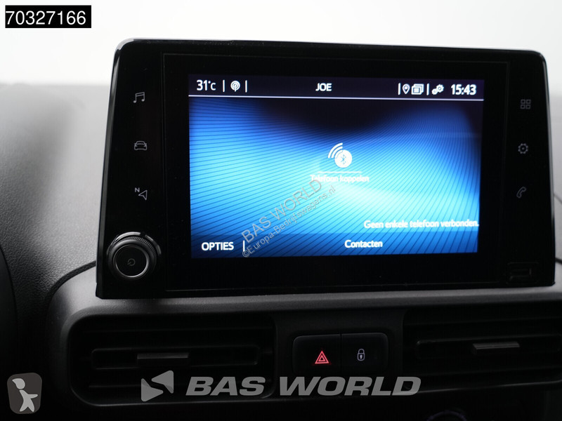 عربة نفعية Toyota Benzine L2H1 Navi Airco...