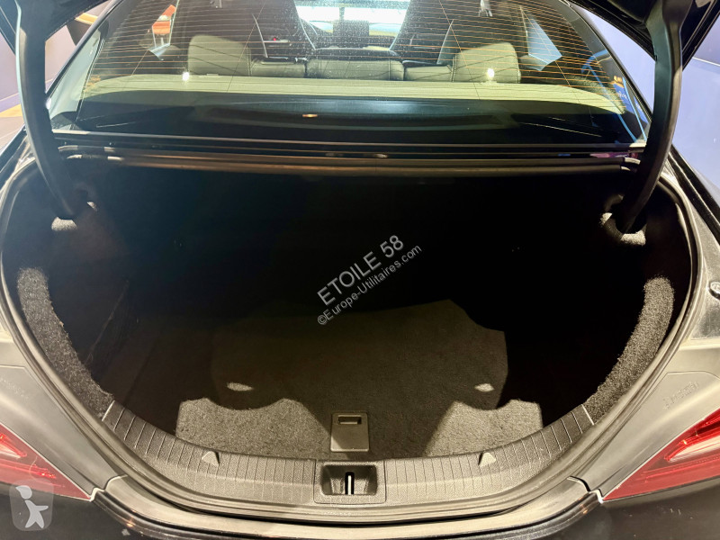 Veicolo commerciale Mercedes CLA 220 d 7-G DCT