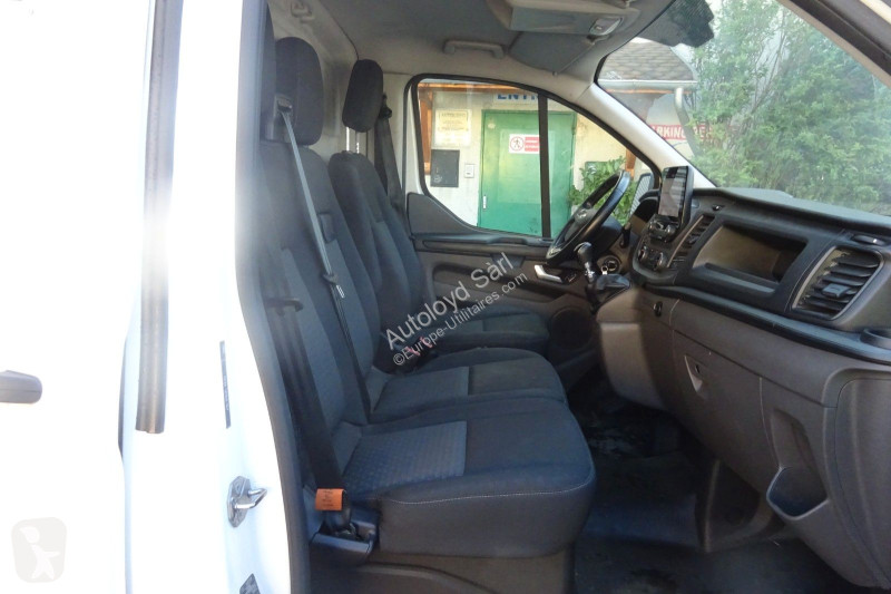 Véhicule utilitaire Ford TRANSIT CUSTOM 2,0...