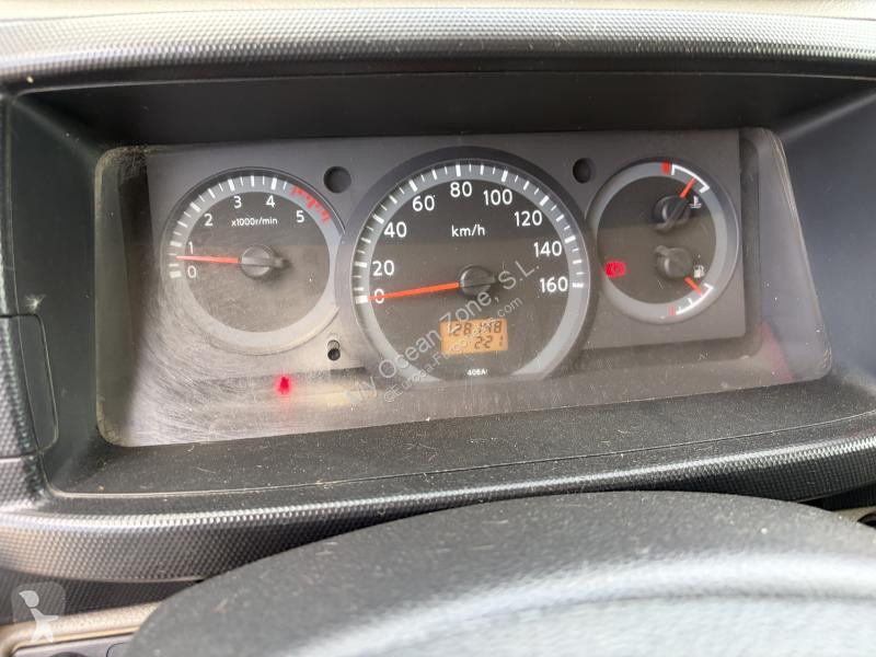 Samochód dostawczy Nissan 35.13