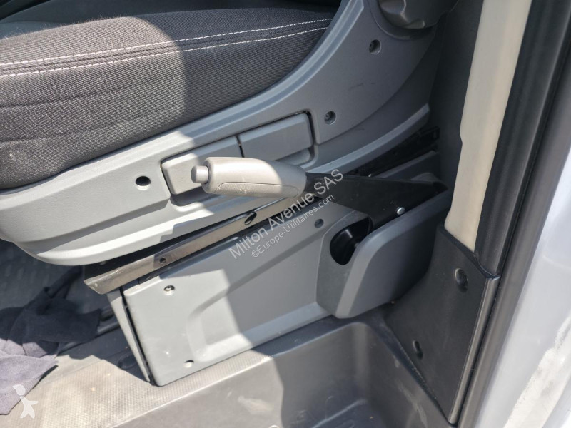 Véhicule utilitaire Fiat DUCATO Tôlé Business...