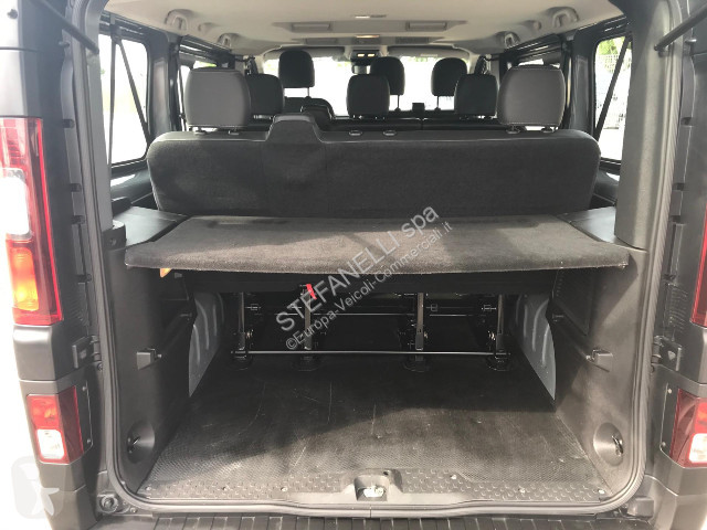 Veicolo commerciale Nissan Primastar bus 2.0...