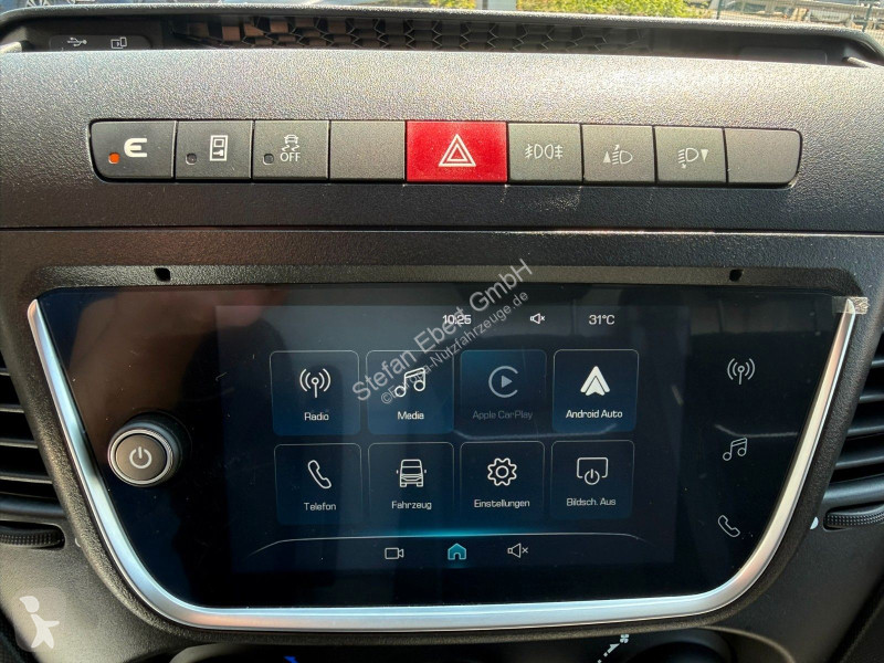 عربة نفعية Iveco 35S18HA8 V Kastenwagen *R...