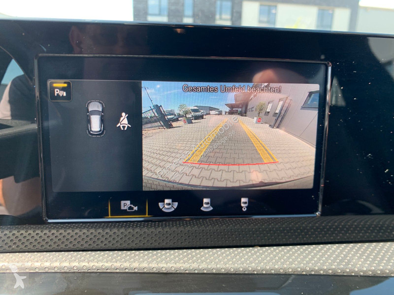 عربة نفعية Mercedes CLA  Shooting...