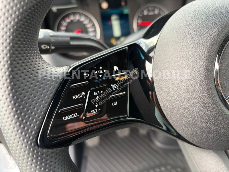 Furgoneta Mercedes 517 43 5t ALU PRITSCHE 4,40m...