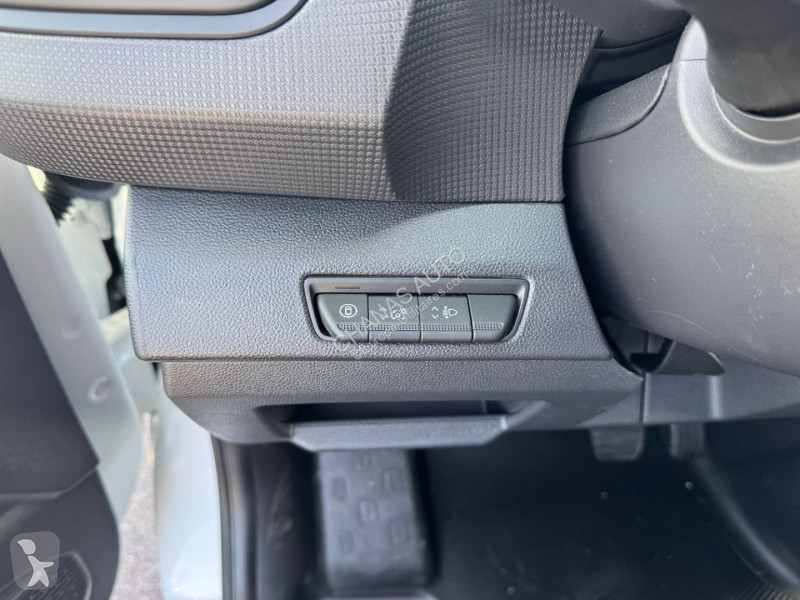 Véhicule utilitaire Renault 2.0 BLUE DCI 150...
