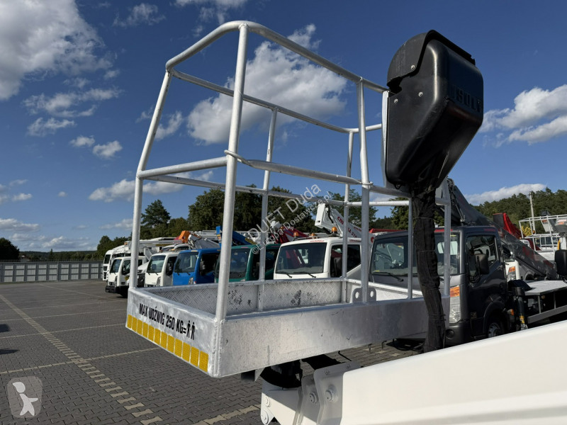 Furgoneta Nissan