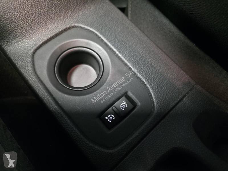 Samochód dostawczy Dacia DUSTER 1.5 Blue dCi -...