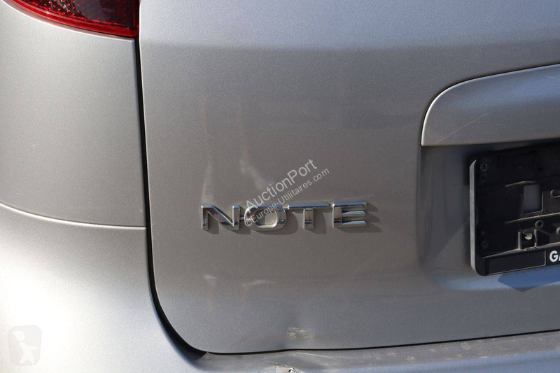 Veicolo commerciale Nissan