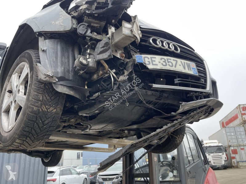 عربة نفعية Audi