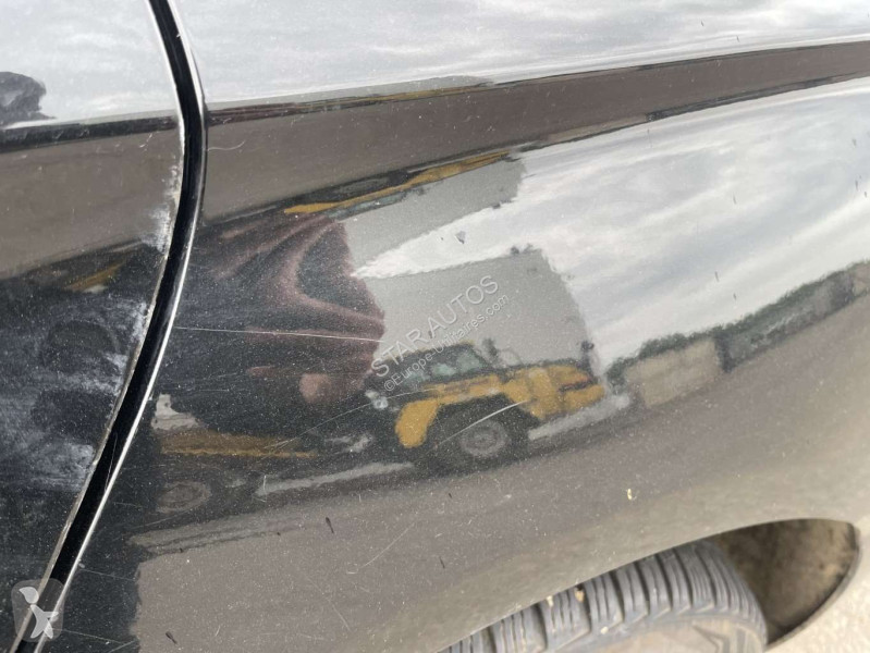 عربة نفعية BMW