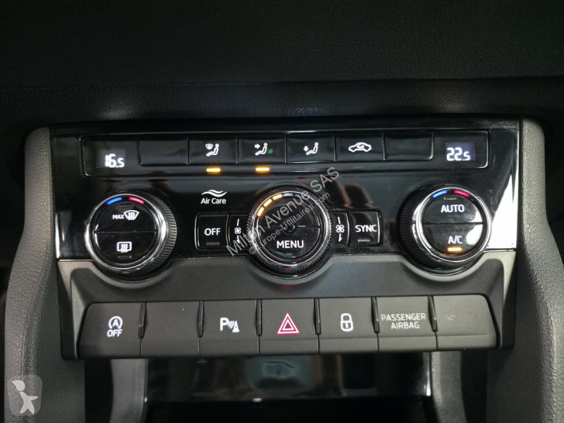 عربة نفعية Skoda KAROQ 2.0 TDI SCR - 116 - BV...
