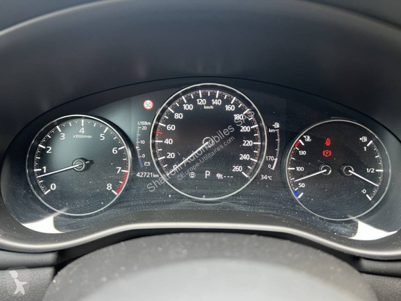Samochód dostawczy Mazda (4) E-Skyactiv X...
