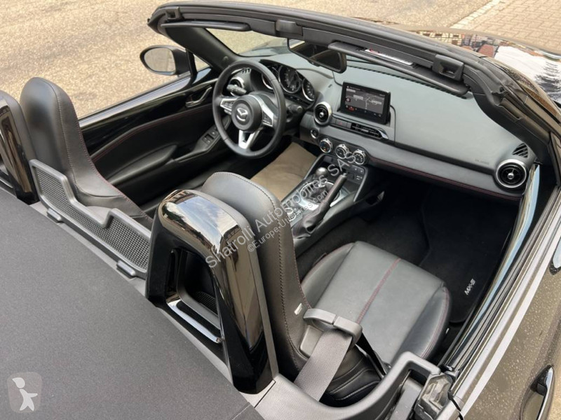 Samochód dostawczy Mazda Cabriolet (4) 2.0...