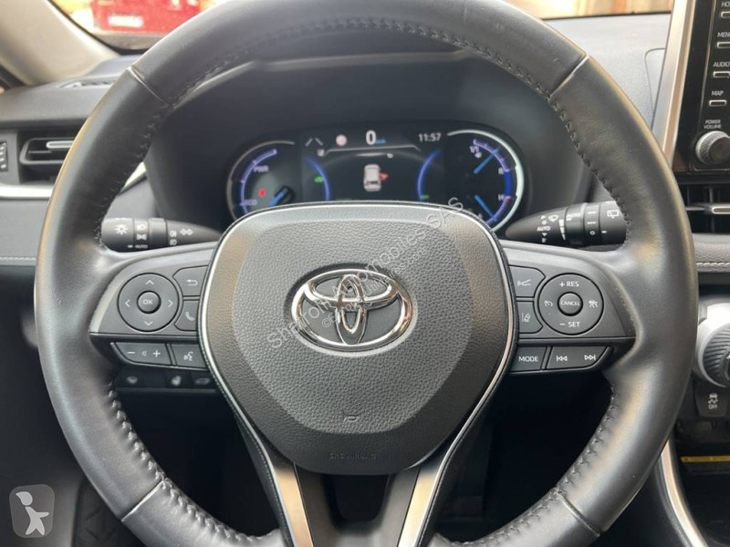 Samochód dostawczy Toyota (5) Hybrid 4x2 Team...