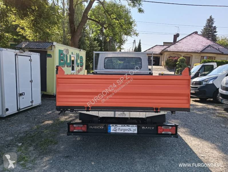 Samochód dostawczy Iveco