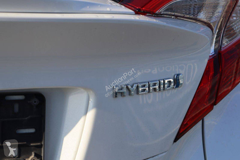 Autoutilitară Toyota Hybrid