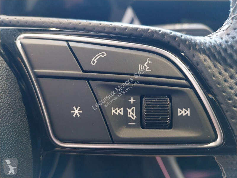 Nyttofordon Audi A3 (4) 40 TFSI e 204 S Tronic...