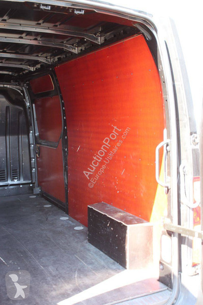 عربة نفعية Renault Crossover