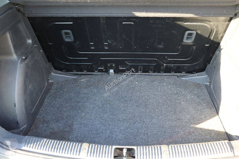 Samochód dostawczy Skoda