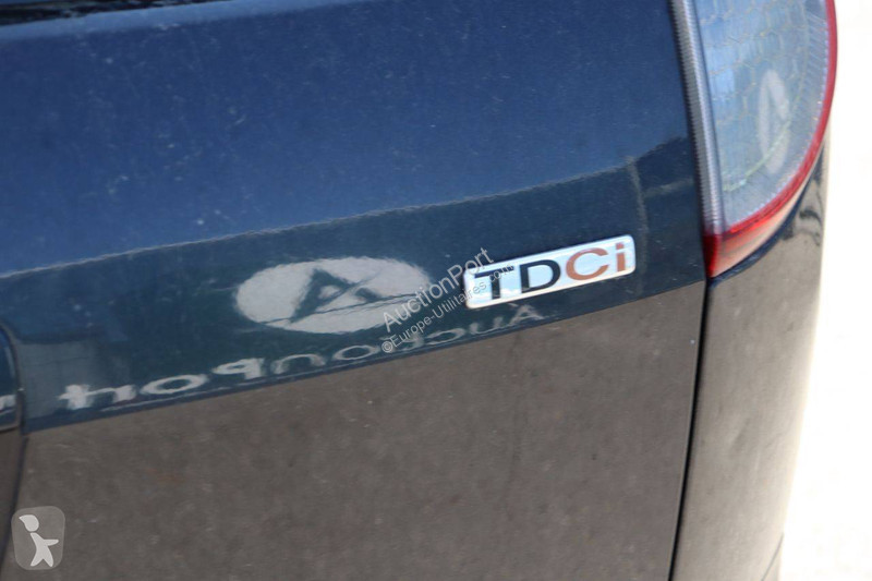 عربة نفعية Ford
