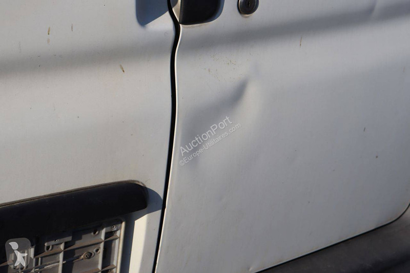 Véhicule utilitaire Peugeot