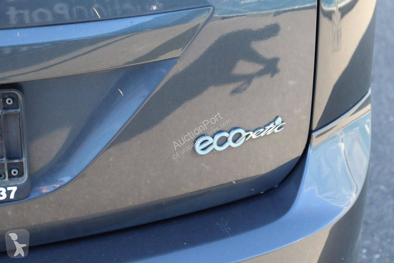 Véhicule utilitaire Ford
