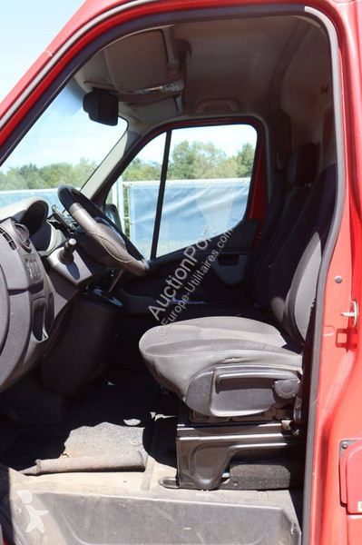 عربة نفعية Renault