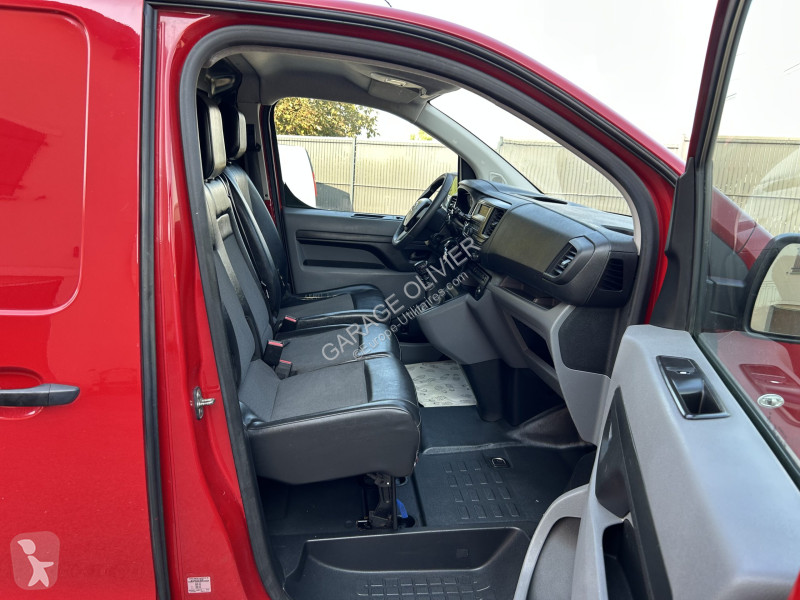 Véhicule utilitaire Toyota Proace Médium 2.0...
