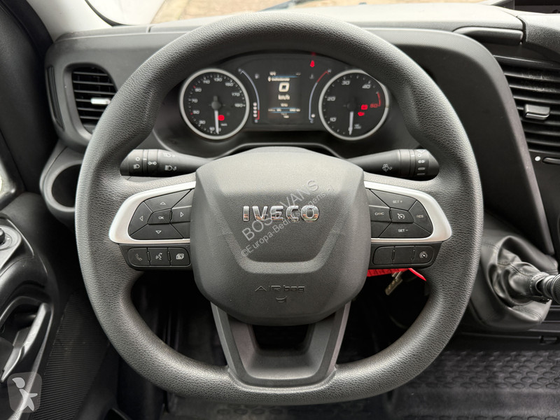 Autoutilitară Iveco 35C16 3.0 160PK Laadklep...