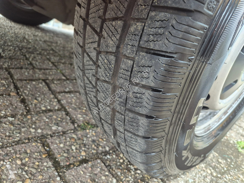 Véhicule utilitaire Mercedes 419 CDI/ 3.0 V6/...