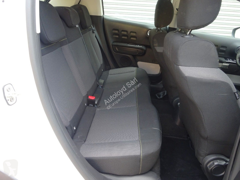 Véhicule utilitaire Citroën C3 1,2 THP PURETECH...
