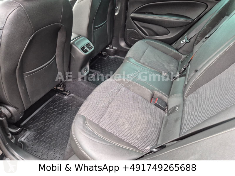 Véhicule utilitaire Opel B Sports Tourer 2.0...
