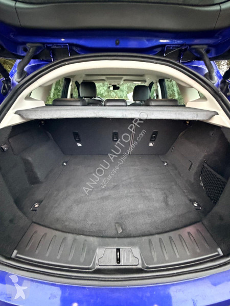 Úžitkové vozidlo Jaguar D180 AWD 2.0 180CH S BVA9