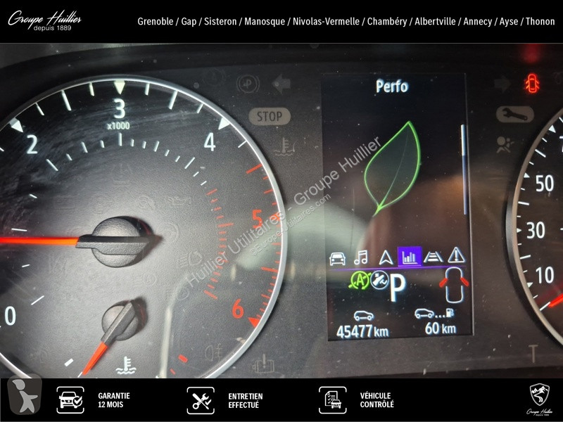 Veículo utilitário Renault Fourgon L2H1 3T RED...